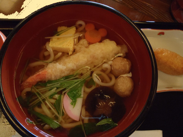 隠れミッキー北斎うどん